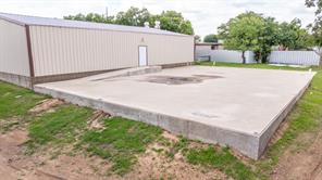 901 E Navarro Avenue - Photo 32