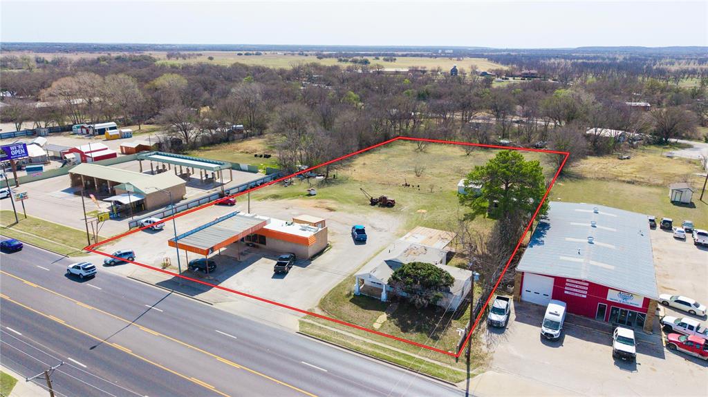 417,419,421 Early Boulevard - Photo 1