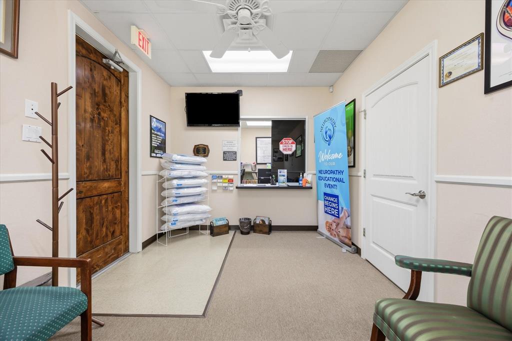 3641 Broadway Boulevard - Photo 10