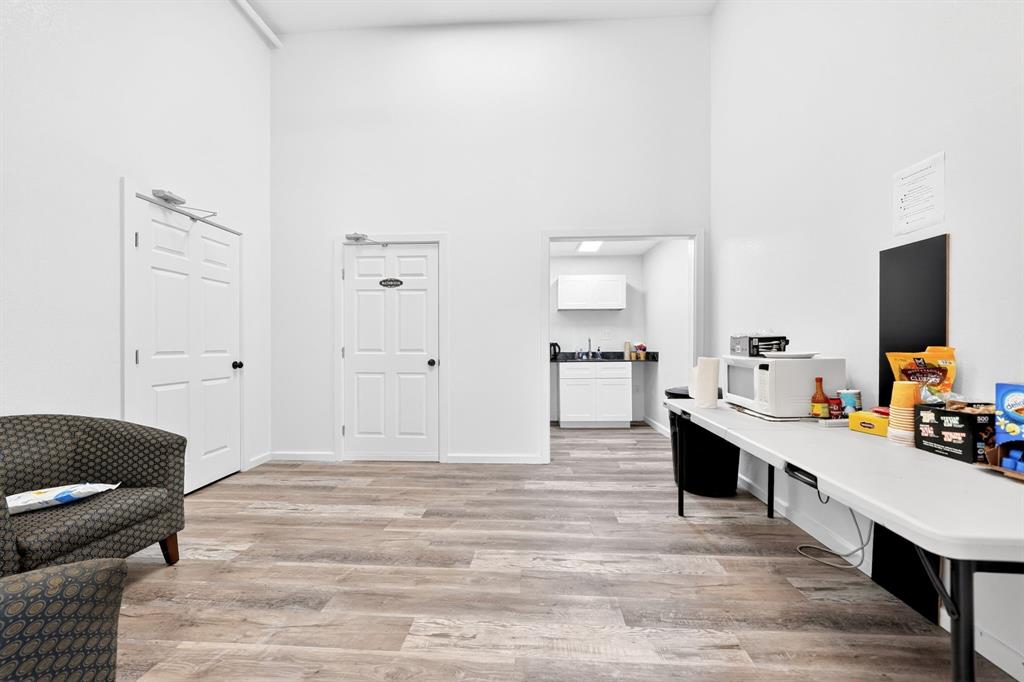 201 N Bois D Arc Street - Photo 16