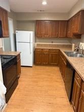 8813 Deerwood Drive - Photo 5