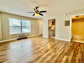 701 W Sycamore Street - Photo 6