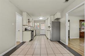 1125 Waweenoc Avenue - Photo 10