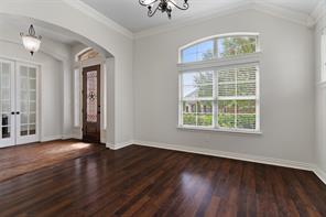 285 Talbot Lane - Photo 4