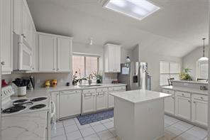 5025 Vineyard Lane - Photo 7