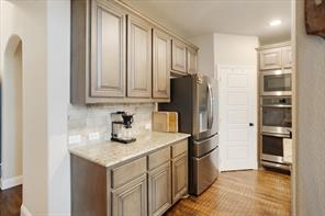 1035 Hickory Lane - Photo 15
