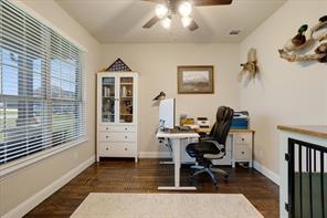 1035 Hickory Lane - Photo 3