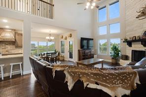 1035 Hickory Lane - Photo 8