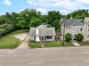 512 Herring Avenue - Photo 3