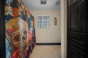1122 County Road 3750 - Photo 24