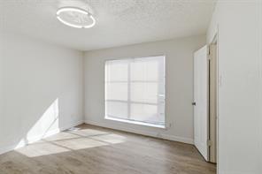 8110 Skillman Street - Photo 26
