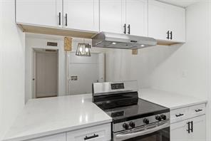 8110 Skillman Street - Photo 5