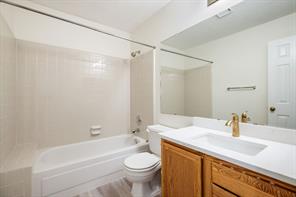 3208 Hickory Court - Photo 14