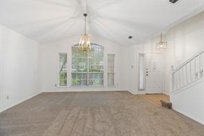 3208 Hickory Court - Photo 2