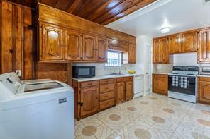 3055 Frio Drive - Photo 6