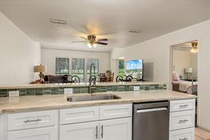 4407 Overlook Court - Photo 7