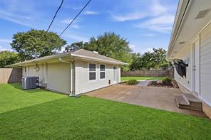 900 Cortez Street - Photo 36