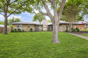 1724 Midcrest Drive - Photo 2