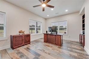 11167 Plainview Road - Photo 32