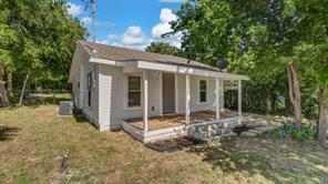 1220 N Rusk Street - Photo 1