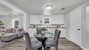 1220 N Rusk Street - Photo 11