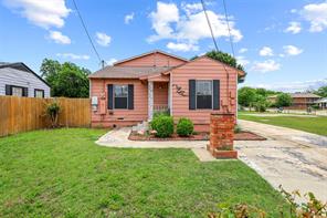 204 E Avenue D - Photo 1