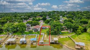 1028 W Lake Drive - Photo 1