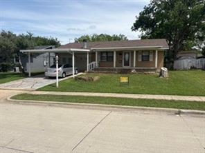 204 Sesame Drive - Photo 1