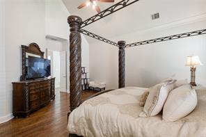 2035 Burnside Drive - Photo 18