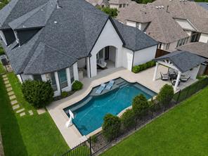 3500 Newport Drive - Photo 2