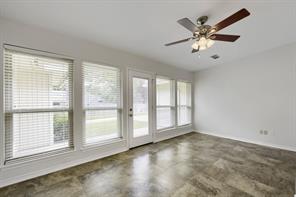 11 Kim Court - Photo 10