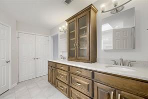11 Kim Court - Photo 13