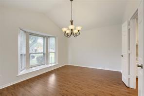 11 Kim Court - Photo 5