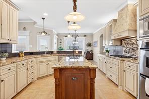 7233 Granville Drive - Photo 13