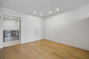 2430 Victory Park Lane - Photo 14