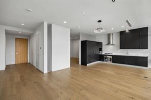 2430 Victory Park Lane - Photo 6