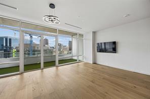 2430 Victory Park Lane - Photo 8
