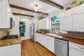 3821 W 5th Street - Photo 12