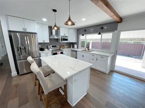 6401 Apache Court - Photo 5