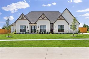 461 Whispering Way - Photo 1