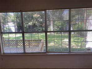 623 Club Oak Drive - Photo 10
