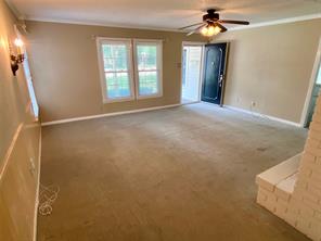 623 Club Oak Drive - Photo 4