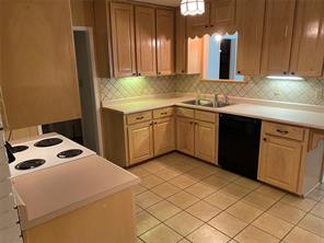 623 Club Oak Drive - Photo 6