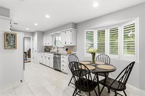 1809 Greenway Drive - Photo 19