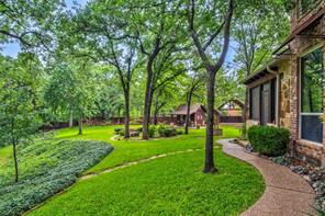 3905 Rothschild Drive - Photo 10