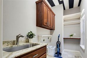 3905 Rothschild Drive - Photo 39