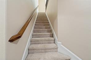 504 Peterhouse Drive - Photo 24