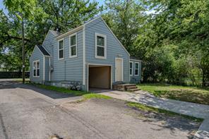3415 Henry Street - Photo 1