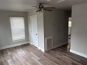 3415 Henry Street - Photo 13