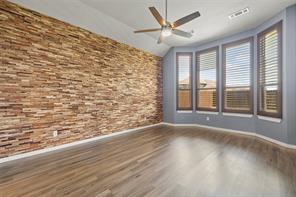 4034 Lagoon Place - Photo 12